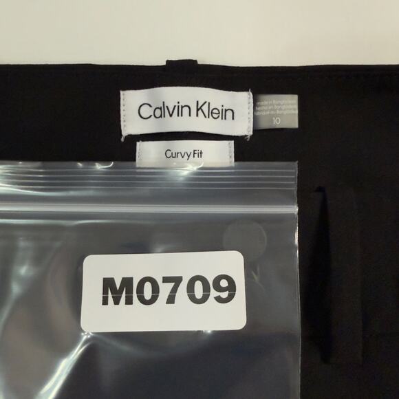 Calvin Klein Black Curvy Fit Roomy Hip Straight Leg Trouser Pants NEW Career - Picture 4 of 12